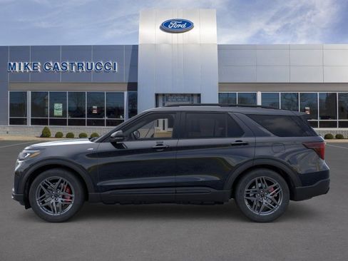 New 2026 Ford Explorer ST-Line AWD/4WD image 3
