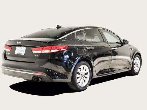 Used 2016 Kia Optima EX image 6