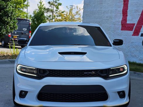 Used 2023 Dodge Charger Scat Pack w/ Dynamics Package RWD image 2