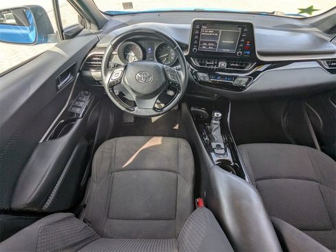 Certified 2019 Toyota C-HR XLE image 6