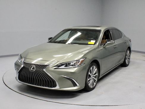 Used 2020 Lexus ES 350 w/ Premium Package FWD image 7