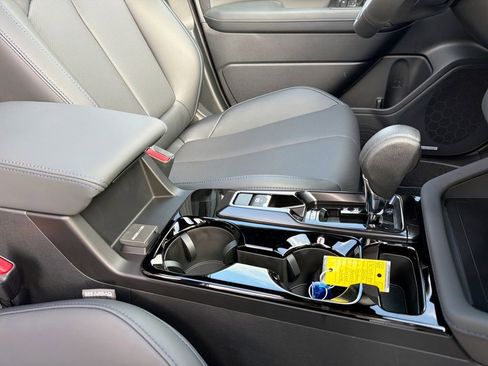 New 2026 Subaru Forester Limited AWD/4WD image 32