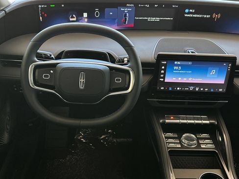 New 2026 Lincoln Nautilus Reserve AWD/4WD image 13