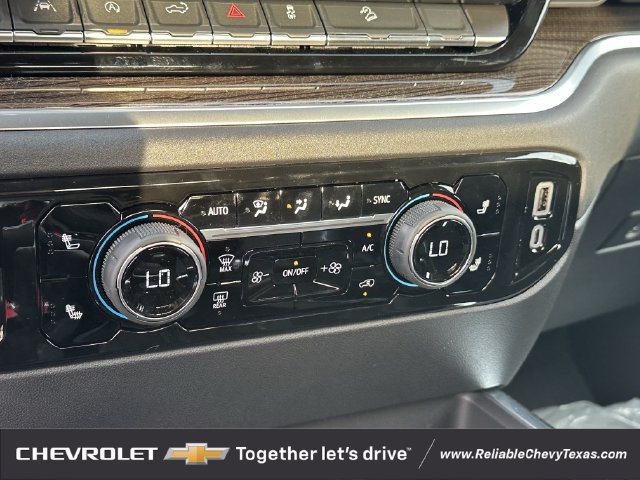New 2026 Chevrolet Silverado 1500 RST w/ Convenience Package II AWD/4WD image 21