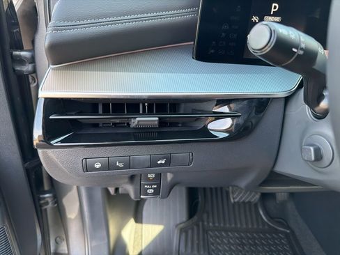 New 2026 Nissan Murano Platinum w/ Cargo Package AWD/4WD image 28