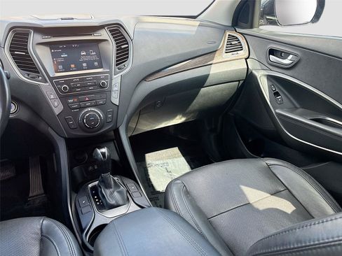 Used 2017 Hyundai Santa Fe Sport 2.0T FWD image 23