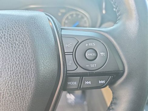 Used 2021 Toyota Venza Limited w/ Advanced Technology Package image 21