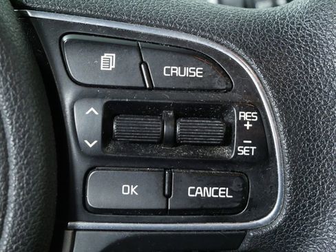 Certified 2019 Kia Niro LX image 26