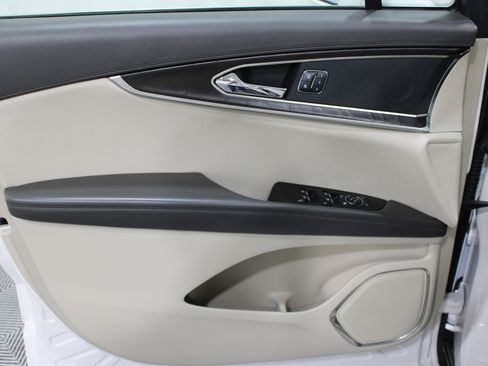 Used 2017 Lincoln MKX Select w/ Select Plus Package image 6