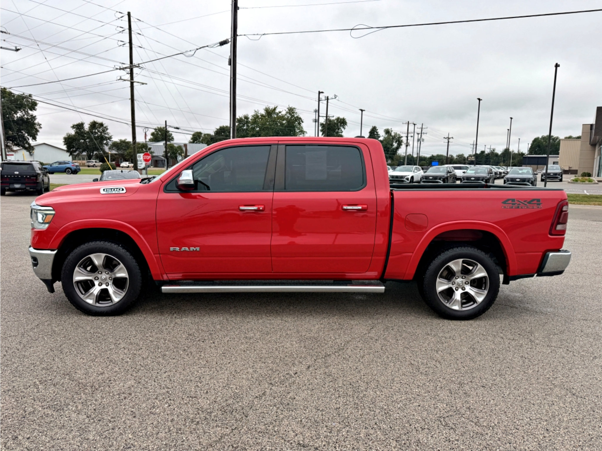 Used 2020 RAM 1500 Laramie AWD/4WD image 19