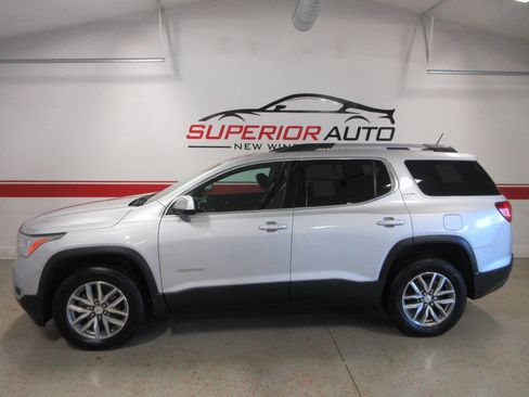 Used 2018 GMC Acadia SLE image 2