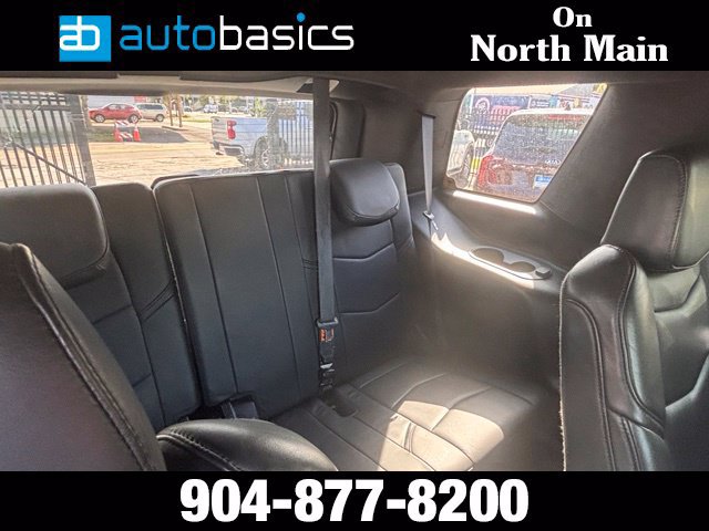 Used 2018 Cadillac Escalade Platinum RWD image 20