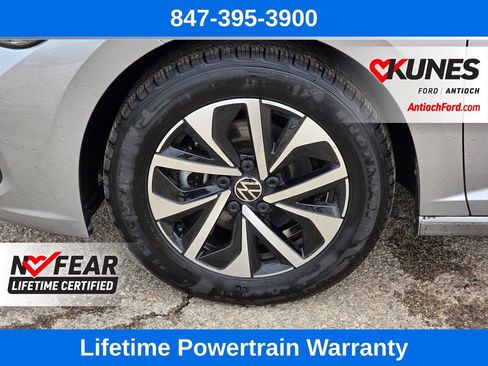 Used 2024 Volkswagen Jetta S image 12