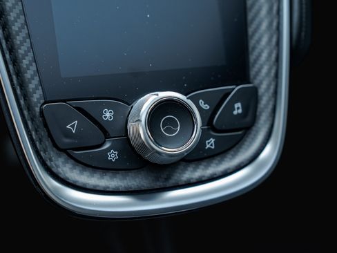 Used 2023 McLaren GT RWD image 41