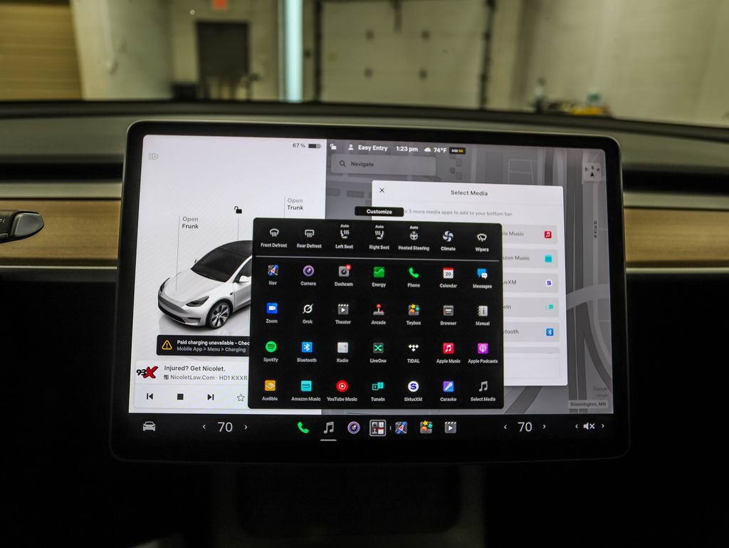 Used 2023 Tesla Model Y Long Range AWD/4WD image 14