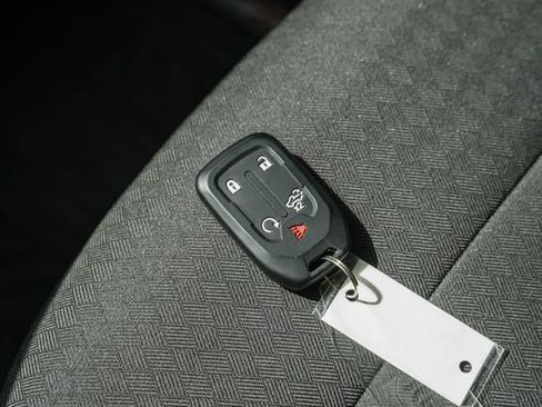 Used 2022 Chevrolet Silverado 1500 LT Trail Boss w/ LPO, Dark Essentials Package AWD/4WD image 45