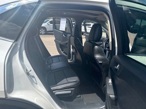 Used 2020 Ford Escape Titanium w/ Titanium Premium Package 2.0 AWD/4WD image 14