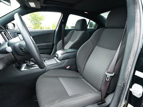 Used 2023 Dodge Charger SXT w/ Blacktop Package RWD image 23