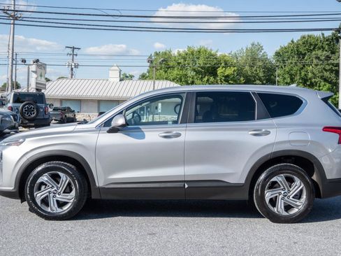 Used 2021 Hyundai Santa Fe SE FWD image 4