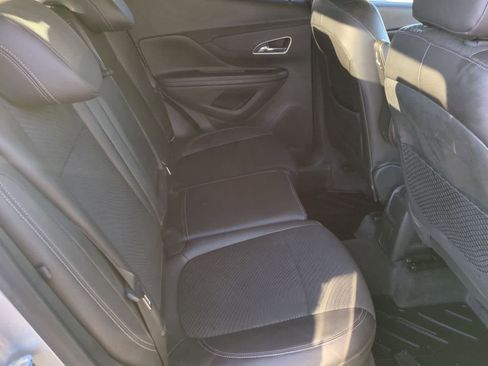 Used 2014 Buick Encore FWD image 19