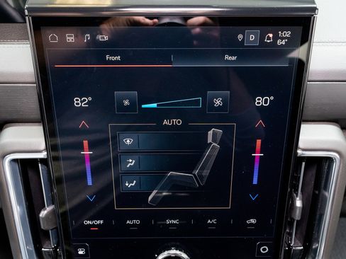 Used 2025 GMC Yukon Denali image 19