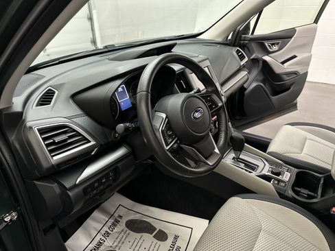 Used 2023 Subaru Forester Premium AWD/4WD image 15