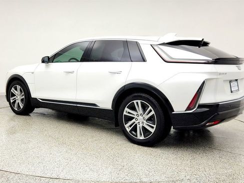 Used 2024 Cadillac Lyriq Tech w/ Driver Assist Package image 7