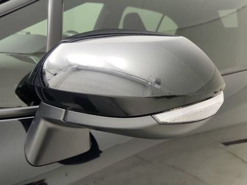 Used 2024 Toyota Corolla SE FWD image 30