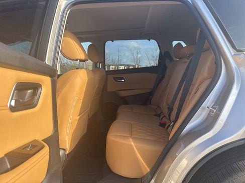 Certified 2023 Nissan Rogue Platinum w/ Platinum Premium Package image 14