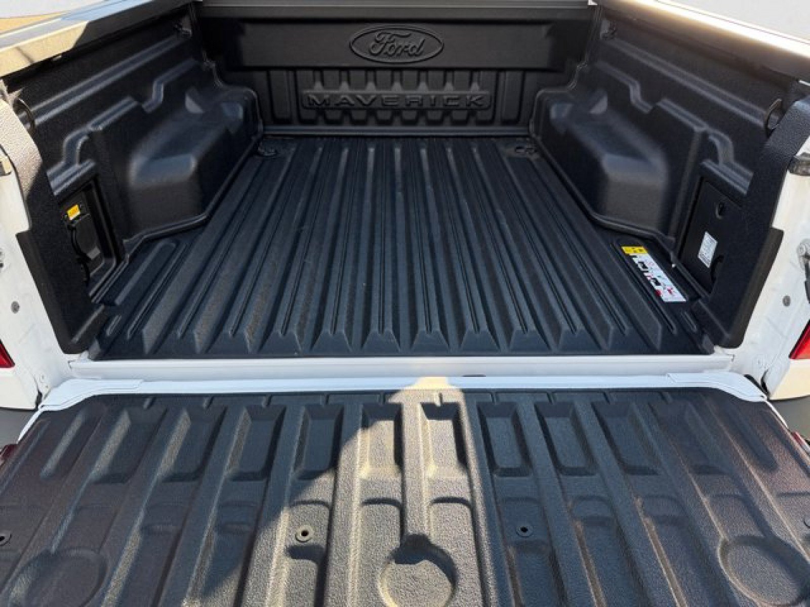Used 2024 Ford Maverick XLT w/ XLT Luxury Package AWD/4WD image 17