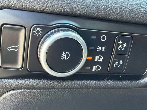 Used 2023 Ford Explorer ST-Line RWD image 25