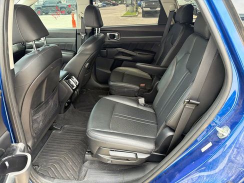 Used 2022 Kia Sorento SX FWD image 13