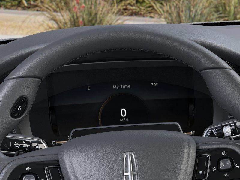 New 2025 Lincoln Corsair Grand Touring w/ Equipment Group 301A AWD/4WD image 13