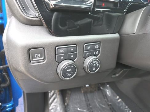 Used 2022 Chevrolet Silverado 1500 ZR2 image 26