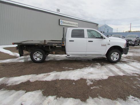 Used 2018 RAM 3500 Tradesman w/ Chrome Appearance Group image 8