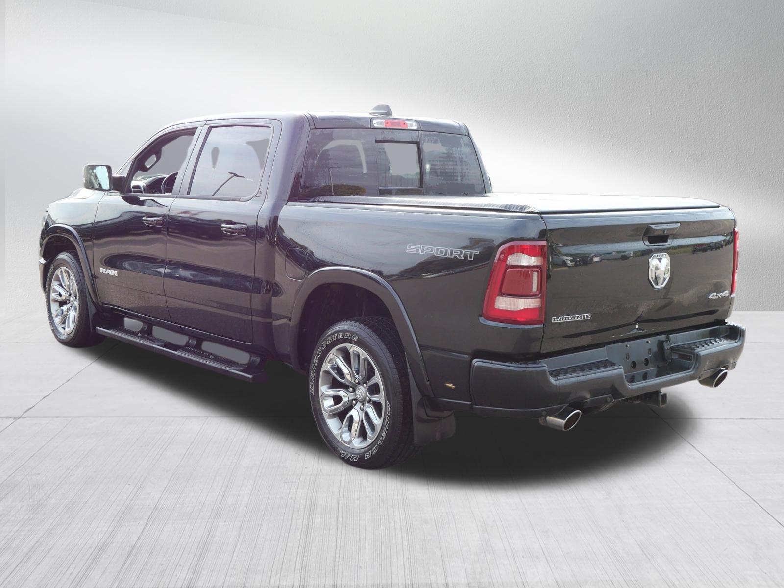 Used 2021 RAM 1500 Laramie w/ Sport Appearance Package AWD/4WD image 5