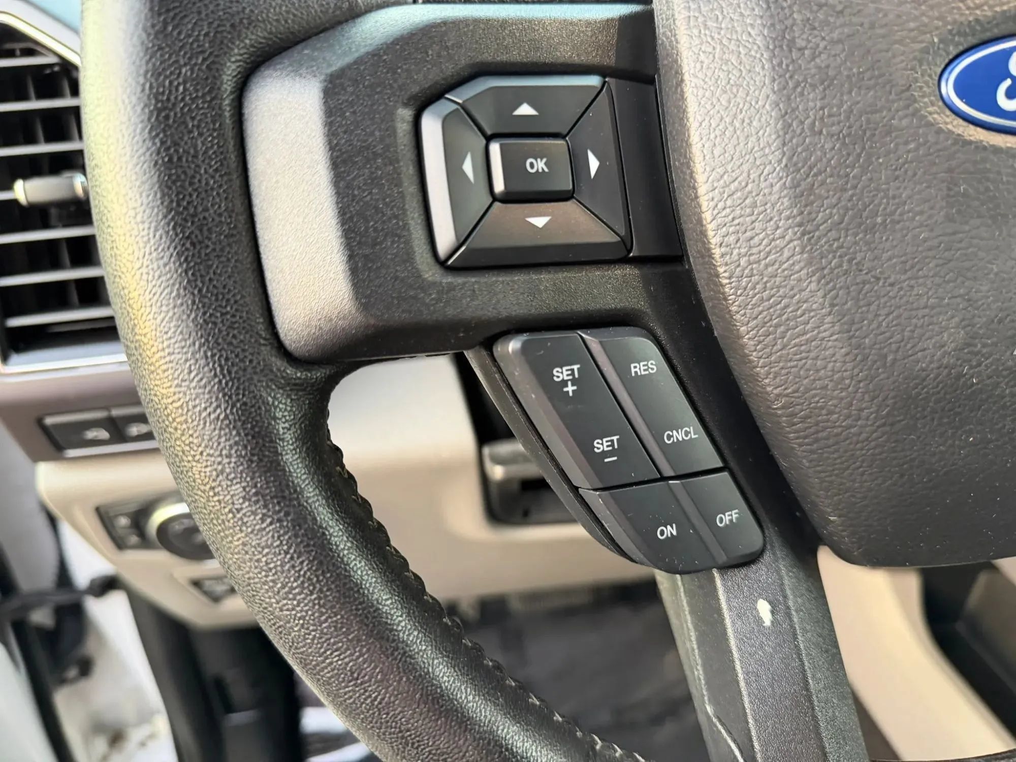 Used 2019 Ford F150 XLT w/ Equipment Group 301A Mid AWD/4WD image 15