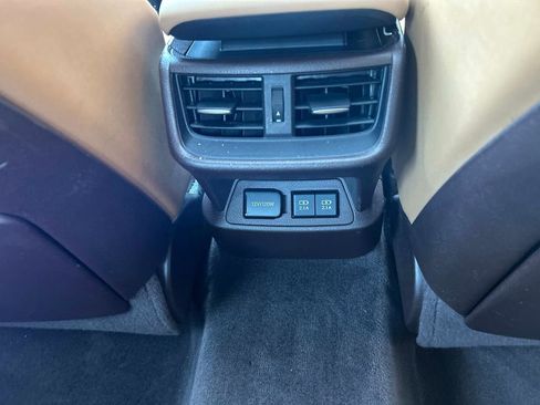 Used 2020 Lexus ES 350 w/ Premium Package FWD image 17