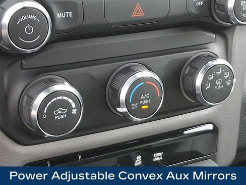 Used 2024 RAM 2500 Big Horn w/ Bed Utility Group image 20