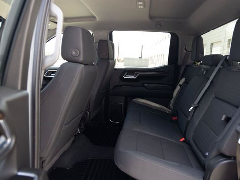 Used 2024 GMC Sierra 1500 Elevation w/ X31 Off-Road Package AWD/4WD image 26