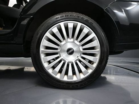 Used 2015 Lincoln Navigator 4WD image 11