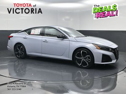 Used 2023 Nissan Altima 2.5 SR