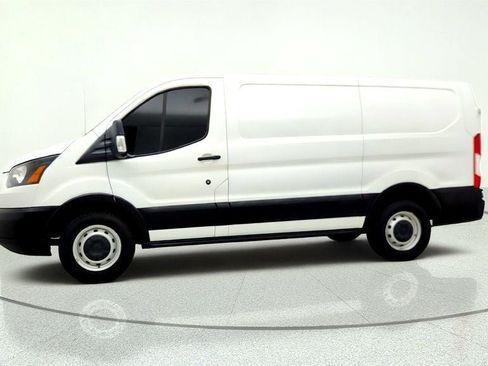 Used 2019 Ford Transit 150 130 Low Roof RWD image 8