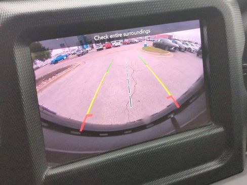 Used 2018 Jeep Wrangler Unlimited Sahara image 15