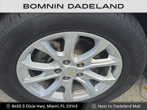 Used 2019 Chevrolet Equinox LS image 12