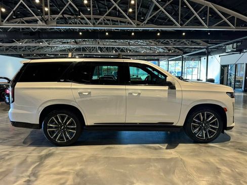 Used 2021 Cadillac Escalade Sport Platinum w/ Heavy-Duty Trailer Package image 6