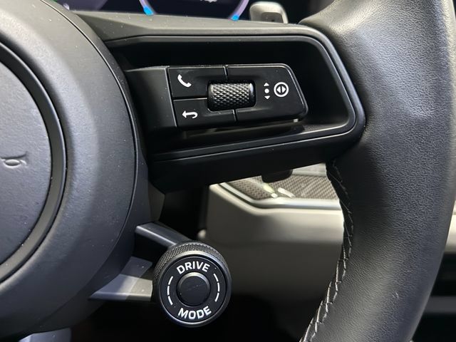 Certified 2024 Porsche Cayenne S AWD/4WD image 20