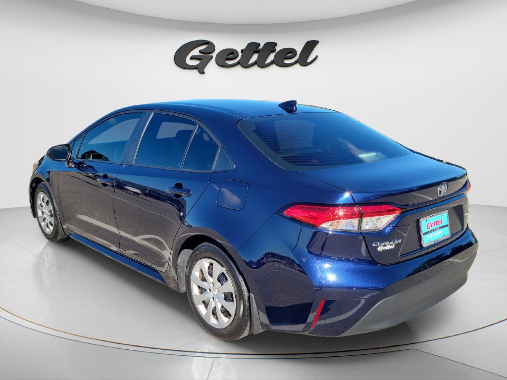 Certified 2025 Toyota Corolla LE FWD image 7