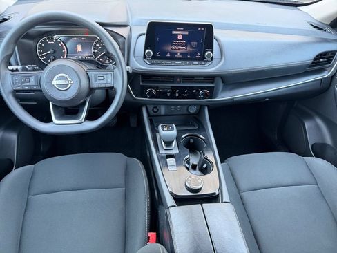 Used 2024 Nissan Rogue S AWD/4WD image 11