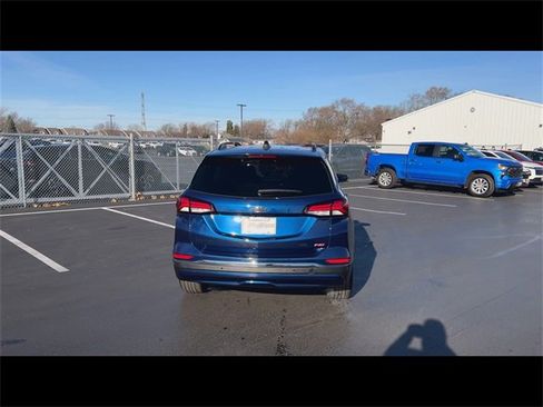 Certified 2022 Chevrolet Equinox RS w/ LPO, Floor Liner Package image 7